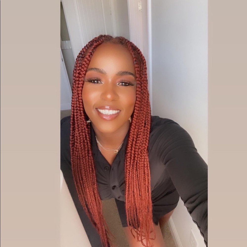 Meet your POSH AMBASSADOR, Jalisa - Picture 7 of 12